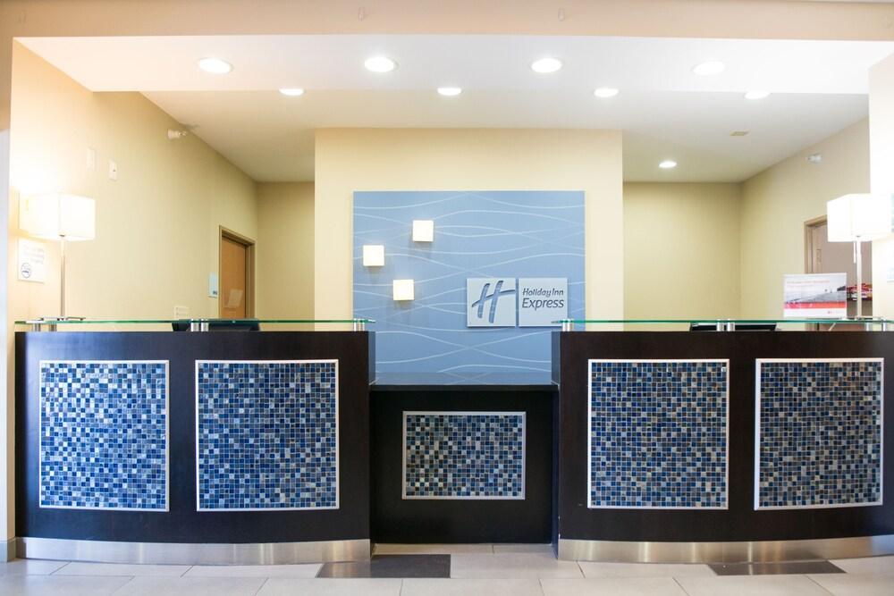 Holiday Inn Express - Albert Lea By Ihg Εξωτερικό φωτογραφία