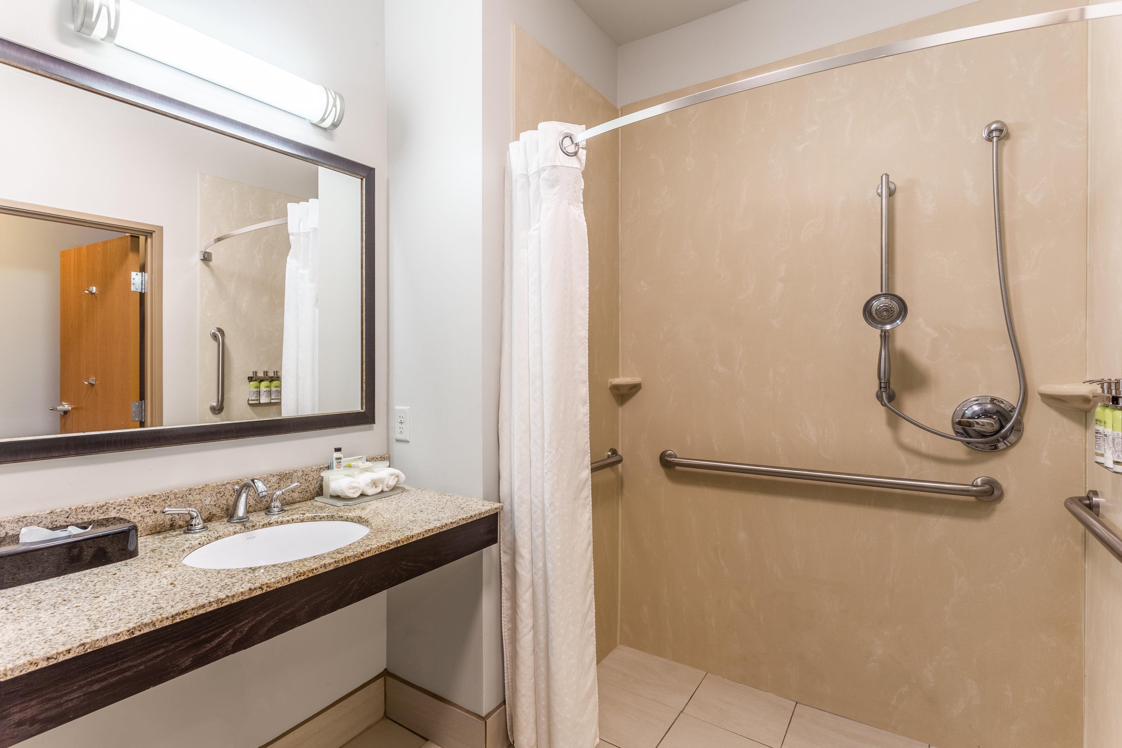 Holiday Inn Express - Albert Lea By Ihg Εξωτερικό φωτογραφία