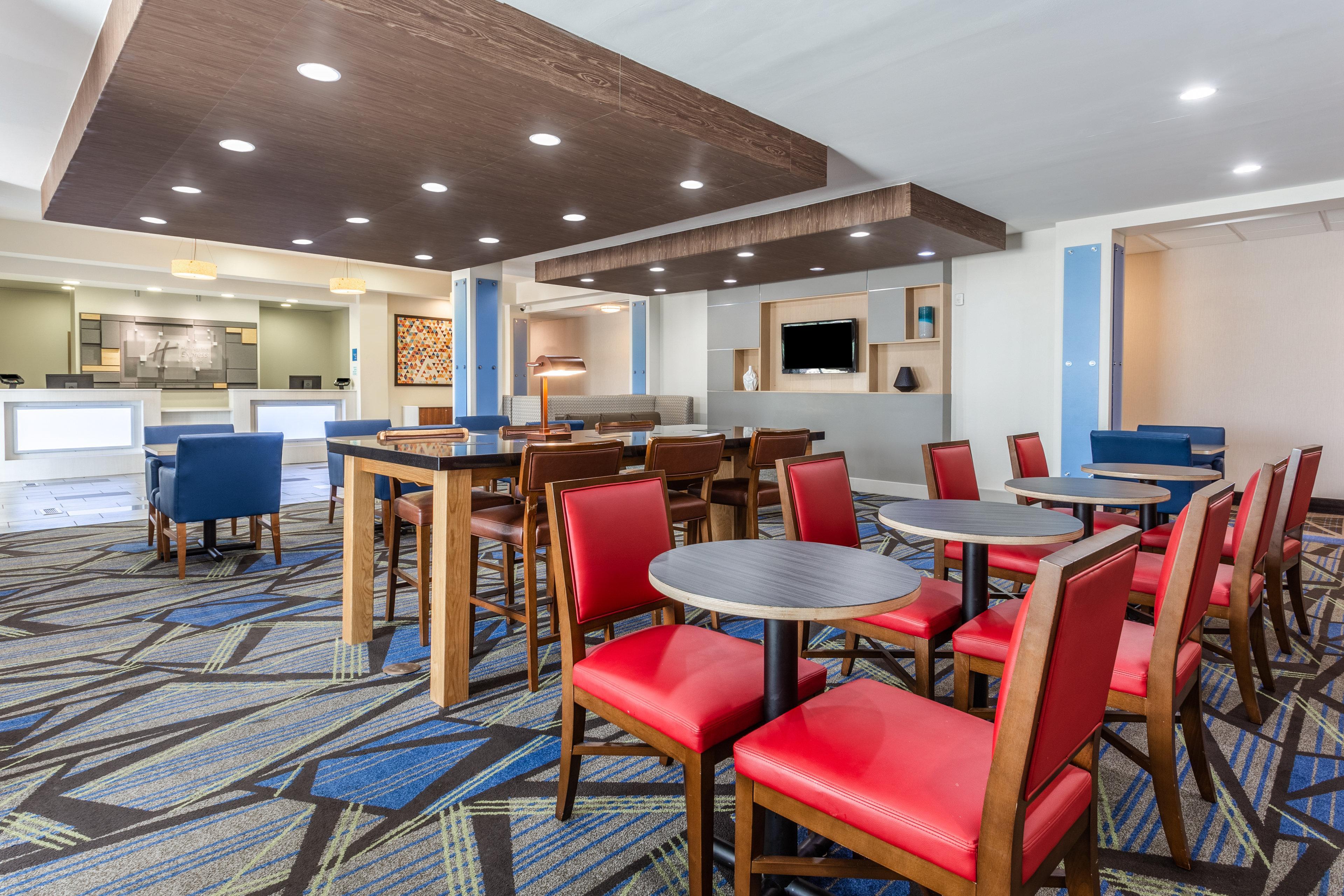 Holiday Inn Express - Albert Lea By Ihg Εξωτερικό φωτογραφία